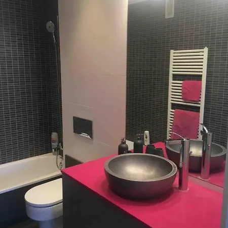 Piso De Lujo En *