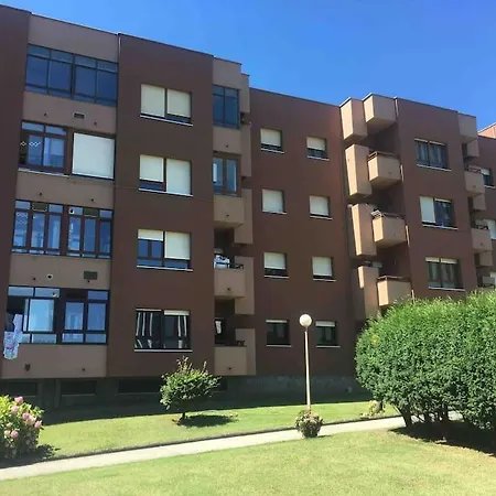 Piso De Lujo En Salinas (Castrillon)