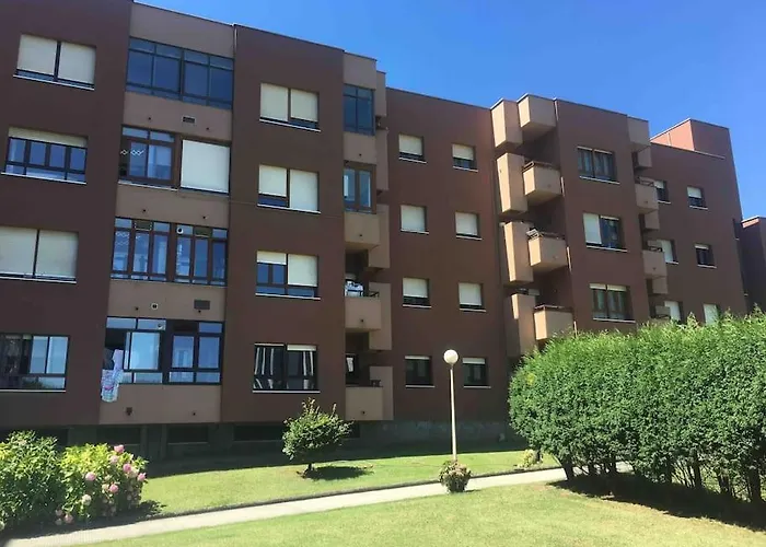 Piso De Lujo En Salinas (Castrillon)